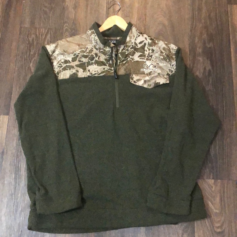 Realtree Men's Green and Camouflage Jacket